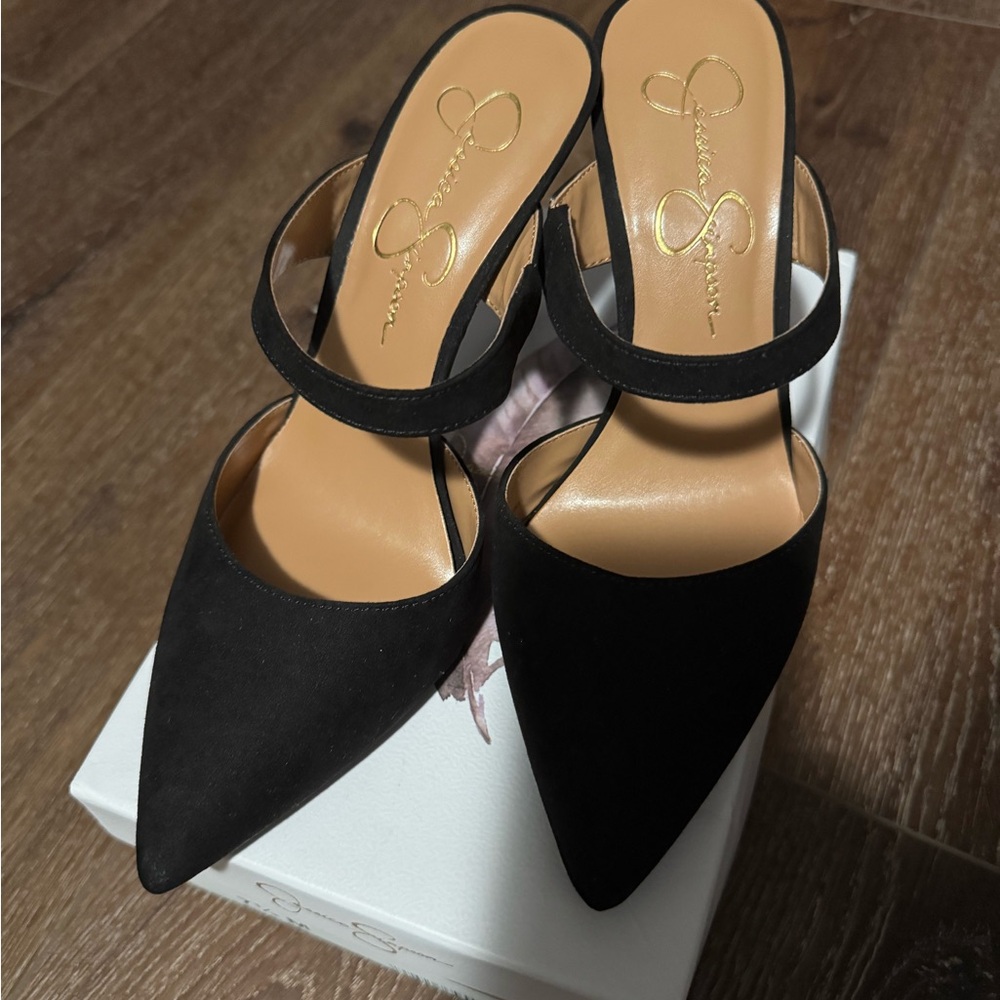 Jessica Simpson Black Stiletto Heels - Picture 3 of 7